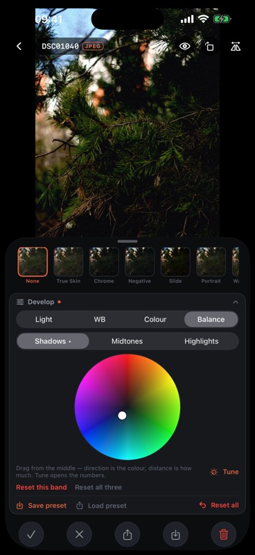 The Balance tab: a colour wheel tinting shadows, midtones and highlights separately.
